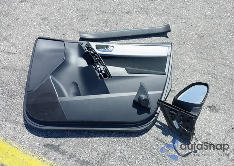 2018 Toyota Corolla Le from USA, damaged, VIN 2T1BURHEXJC044970